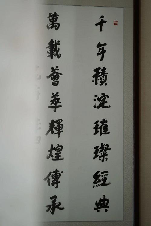 家具厂凹凸传奇：遇见春天的仪式感pg电子模拟器电脑版来仙游红木(图7)