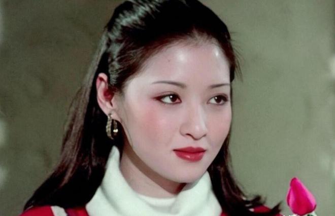 到了自然衰老气质优雅果然岁月从不败美人pg电子模拟器试玩被72岁胡因梦惊艳(图7)